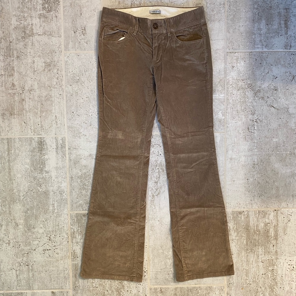 BANANA REPUBLIC low rise corduroy bootcut pants.